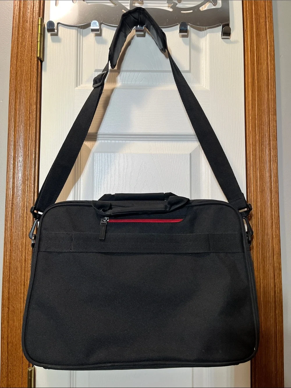 Case Logic Black Laptop & Tablet Commuter Briefcase Messenger Bag